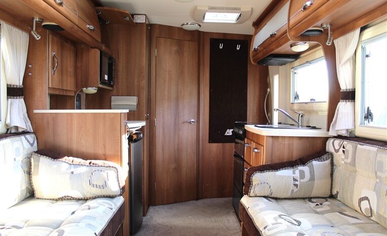 Auto-Sleeper Broadway EB full