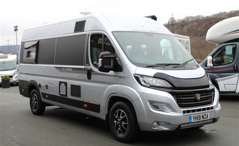 Auto-Trail V-Line 634SE full