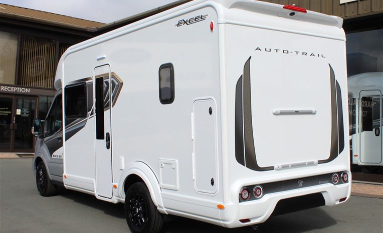 Auto-Trail Excel 675B full