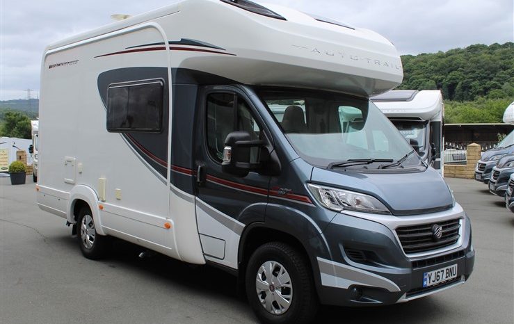 Auto-Trail Tracker EKS full