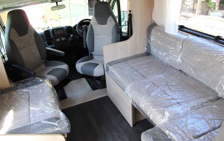 Auto-Trail Expedition C73 full